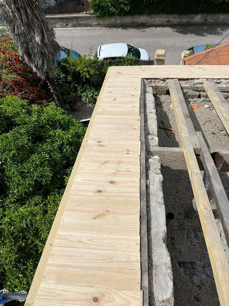 Toit plat rénovation toiture – couvreur à Villeneuve (04)